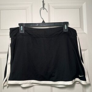 Nike Dri-Fit athletic skirt with built in shorts
